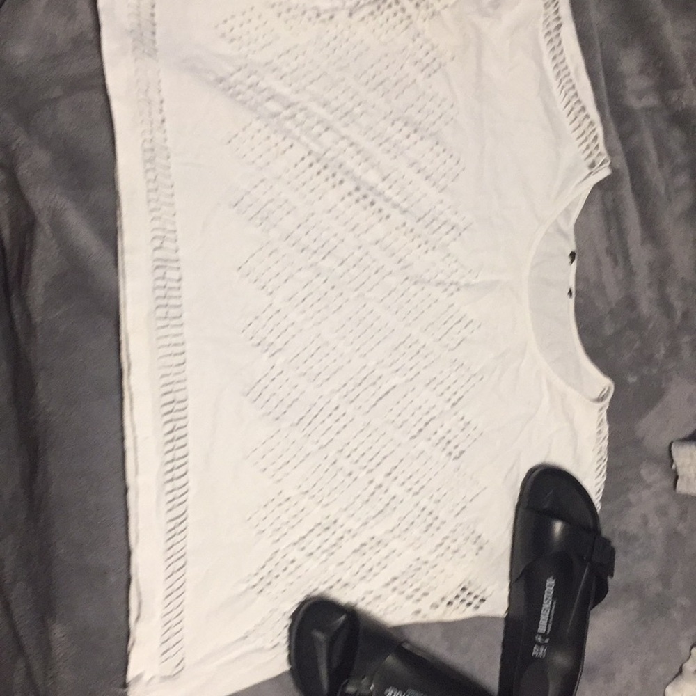 Laser cut detail top